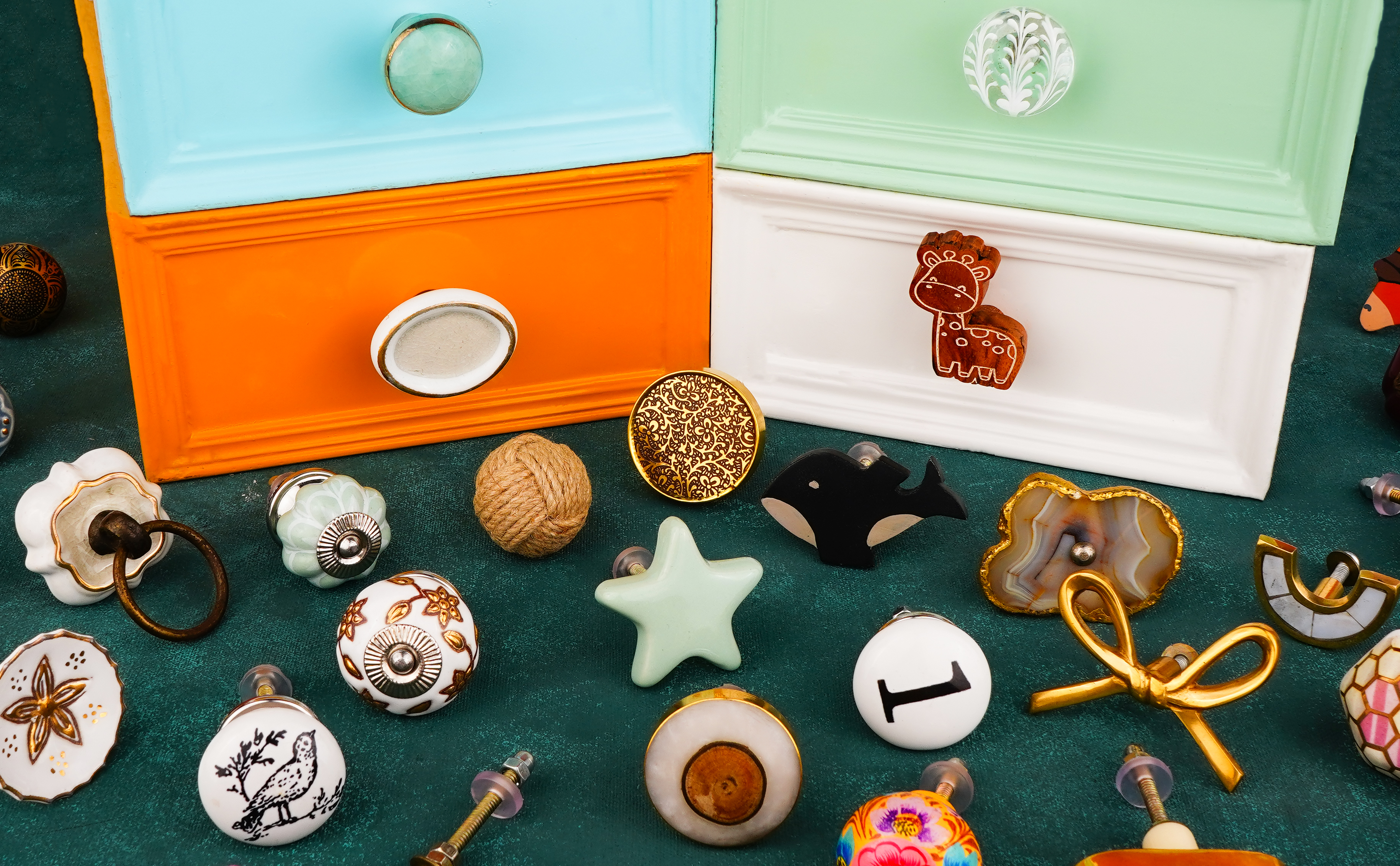 Vintage-Inspired Antique Puppy Iron Knob: Playful Design for Cabinets and Drawers