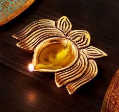 Modern Golden Brass Lotus Flower Diwali Diya Lamp Festival Decoration