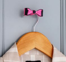 Pink and Black Iron Bow Modern Wall Hook