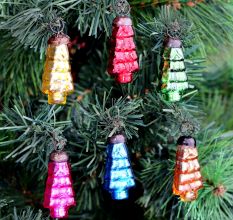 Tree Shape Christmas Ornaments