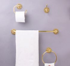 Golden Finish Brass Bathroom Hardware for Decor in Set of 4