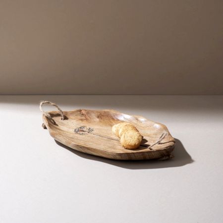 Heartfelt Curved Charm Oval Platter