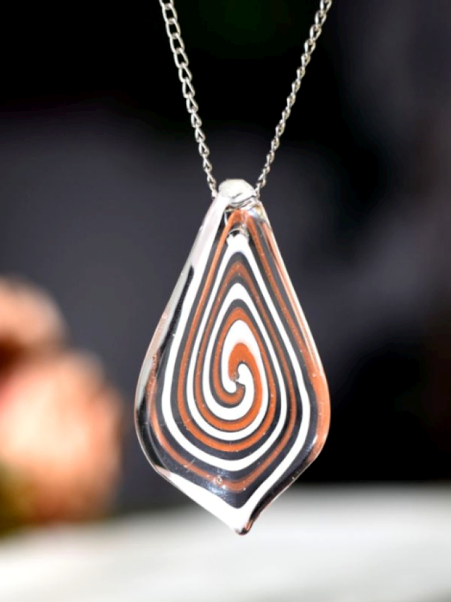 Unique Glass Pendant Necklaces to Elevate Your Style